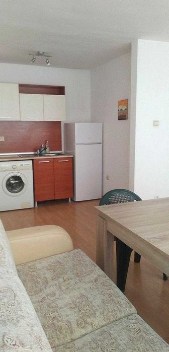 Дава се под наем Едностаен апартамент в Бургас, Зорница - 45 кв.м за 150 € - Снимка #4