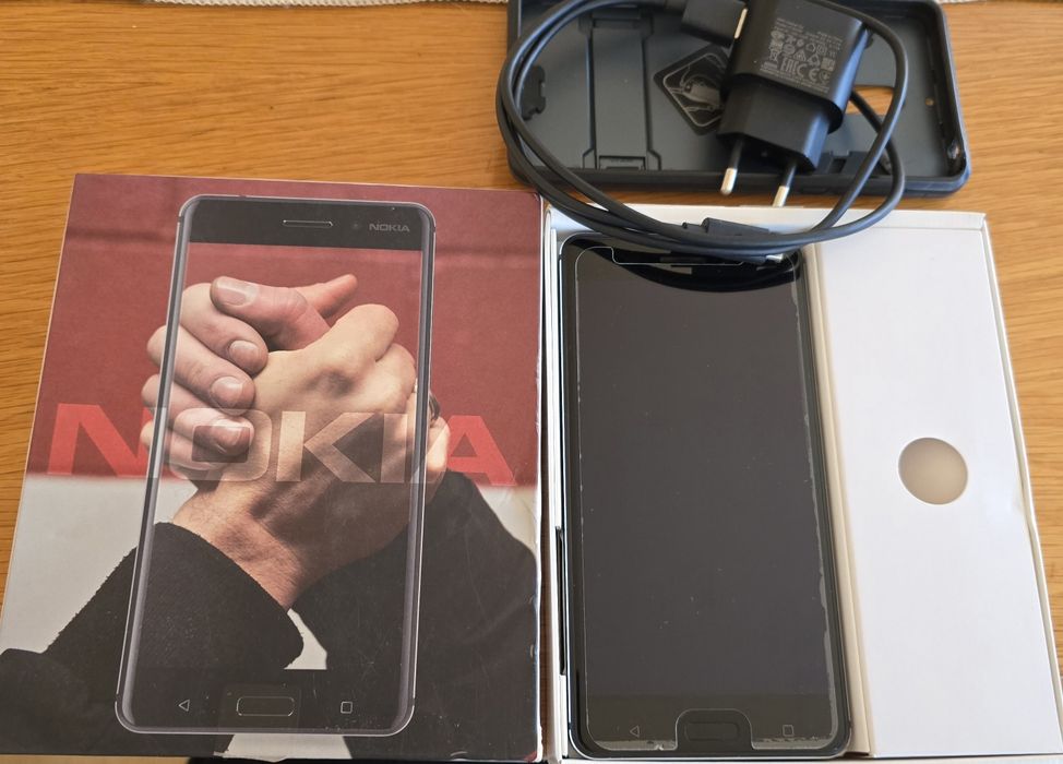 Продавам Nokia 6