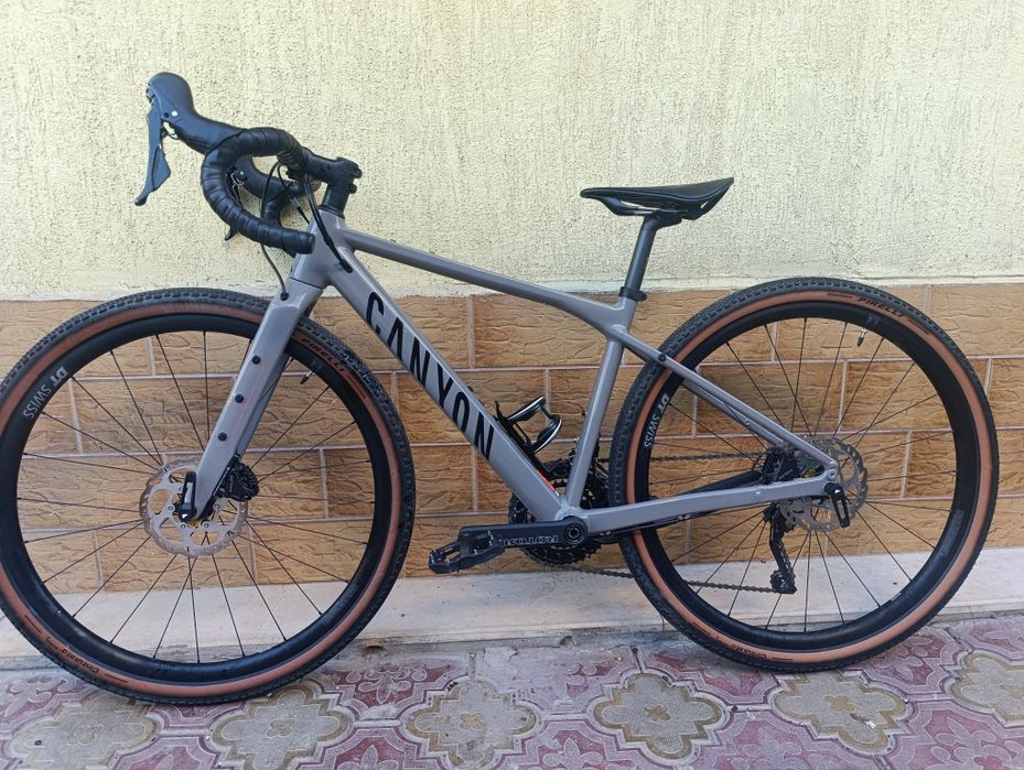 Canyon Grizl Gravel
