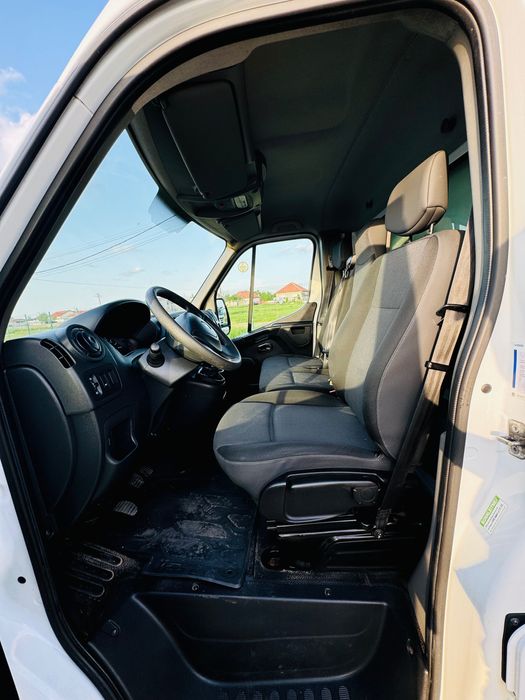 Renault Master-Iveco Daily-2020-E6-CLIMA-3.5 To/ Cat.B-L4.6m-AUSTRIA