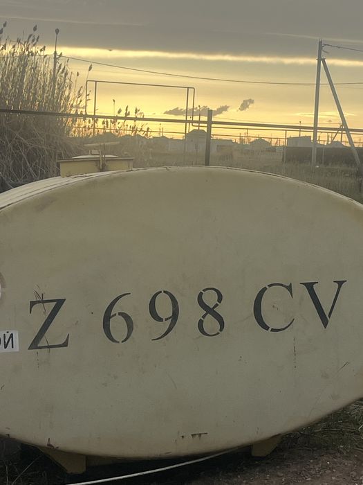 Цистерна бочка под воду