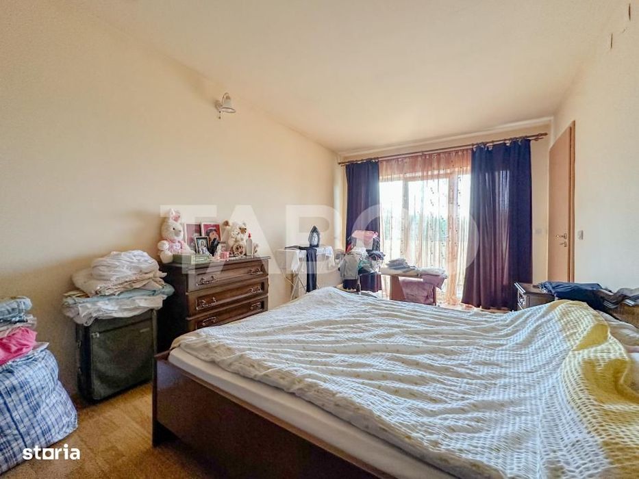 Duplex de vanzare cu garaj curte de 100 mp cartierul Borhanci