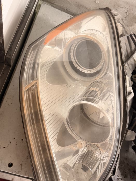 Mercedes ML 164   Фарове
