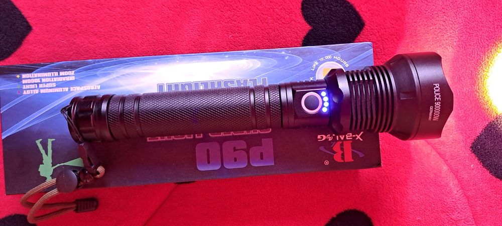 Vând lanterna prefosională