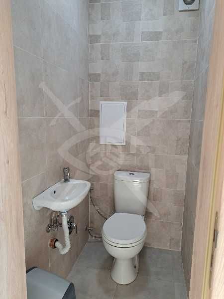 Дава се под наем Тристаен апартамент в Пловдив, Кършияка - 106 кв.м за 747.66 € - Снимка #3