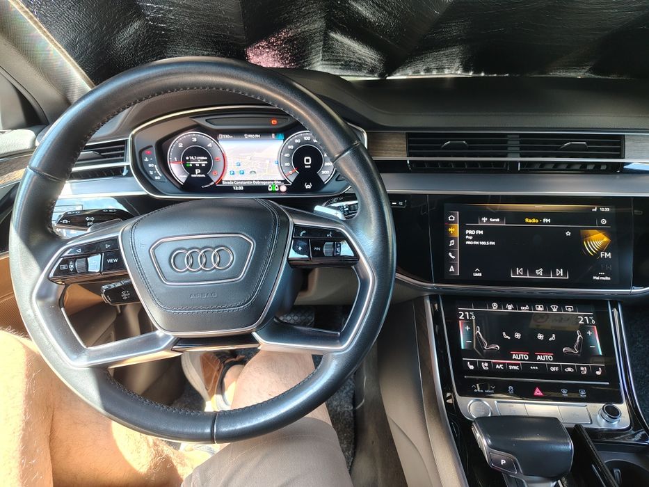 Proprietar Vând Audi A8