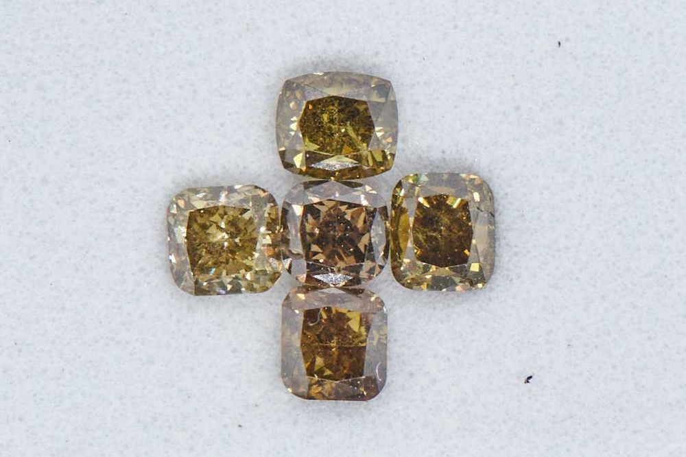 Lot 5 Diamante Naturale FANTEZIE 1.10 Ct. – Sigilate ALGT, Certificat Antwerp