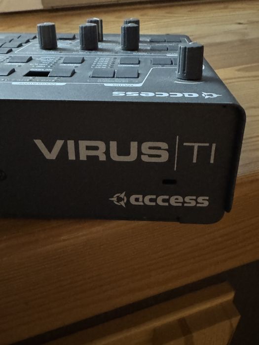 Access VIRUS TI 2 DESKTOP Synthesizer