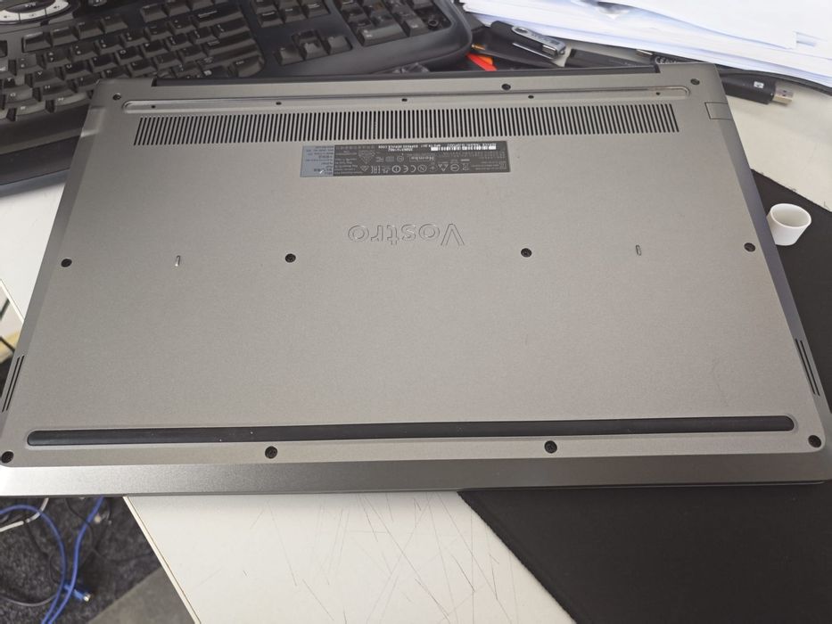 Dell Vostro i5 7 gen 7200U, 24GB RAM DDR4, SSD 250GB
