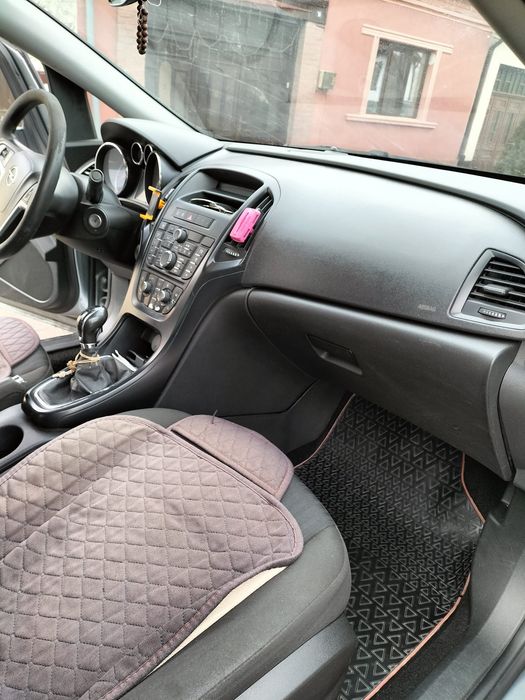 Opel Astra J Primul Proprietar