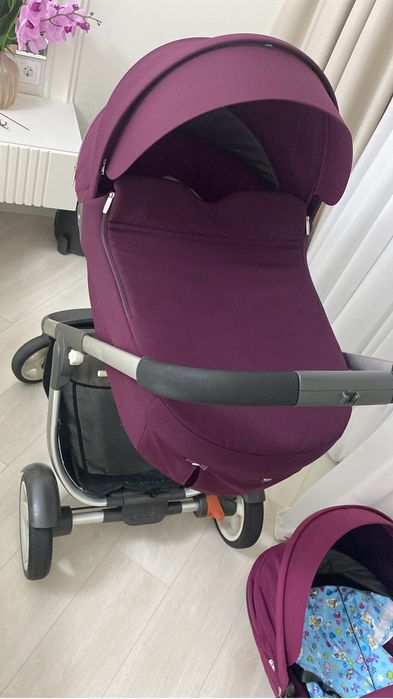 Продам детскую коляску STOKKE
