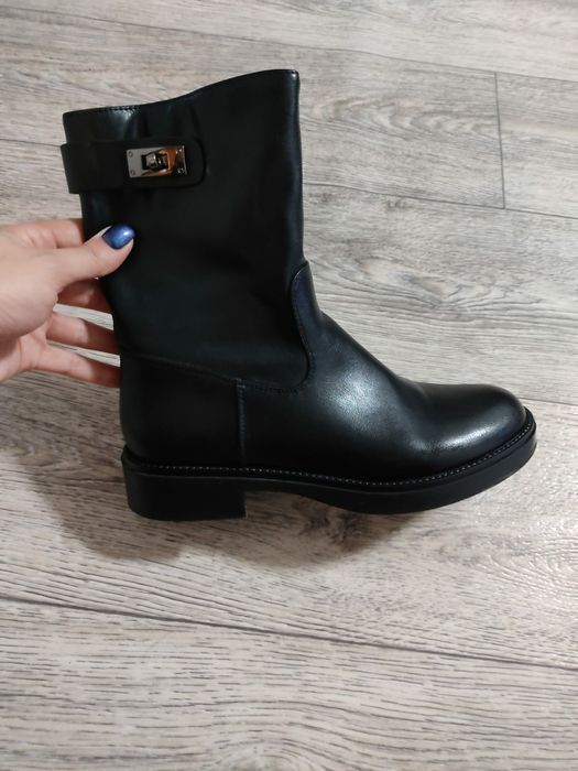 Ботинки женские весна осень р40