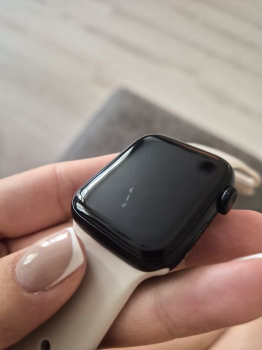 Apple Watch SE 2 с 40
