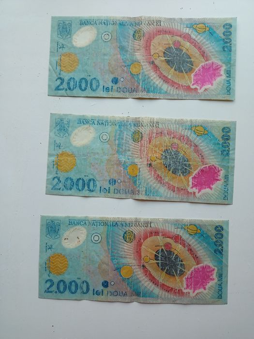 Bancnote cu eclipsa