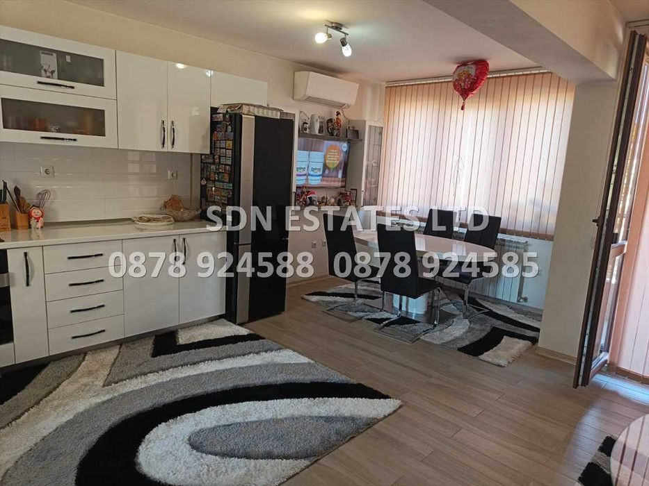 Продава се Четиристаен апартамент в Казанлък - 120 кв.м за 1318 €/кв.м - Снимка #10