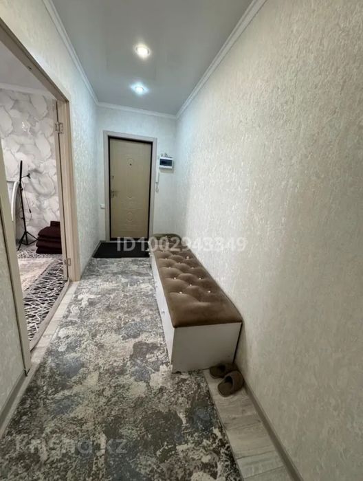 Продам 4х комн квартиру в центре