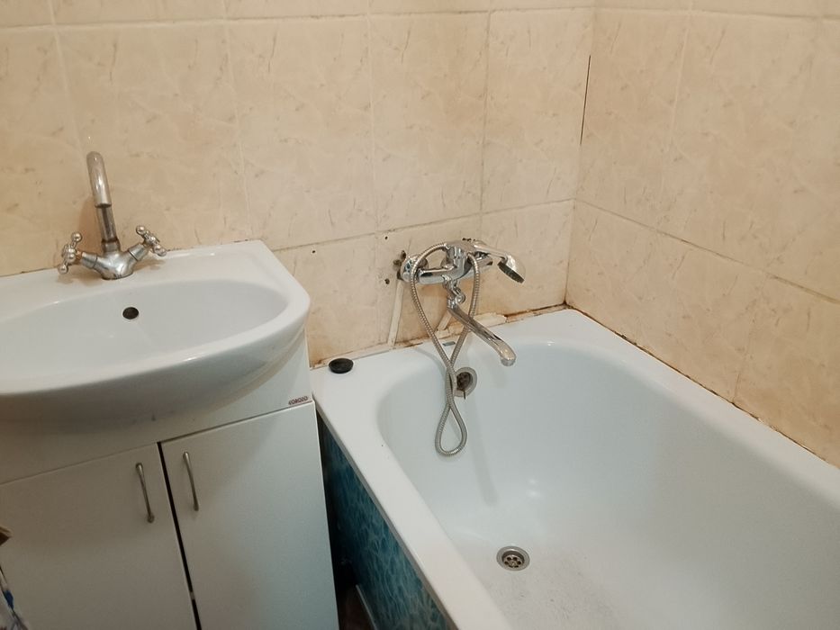 Продам 2 комнатную квартиру