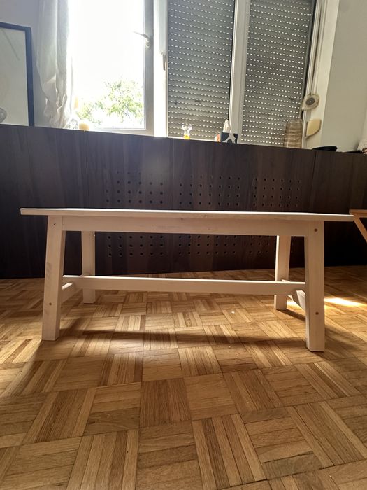 bancheta ikea  din lemn