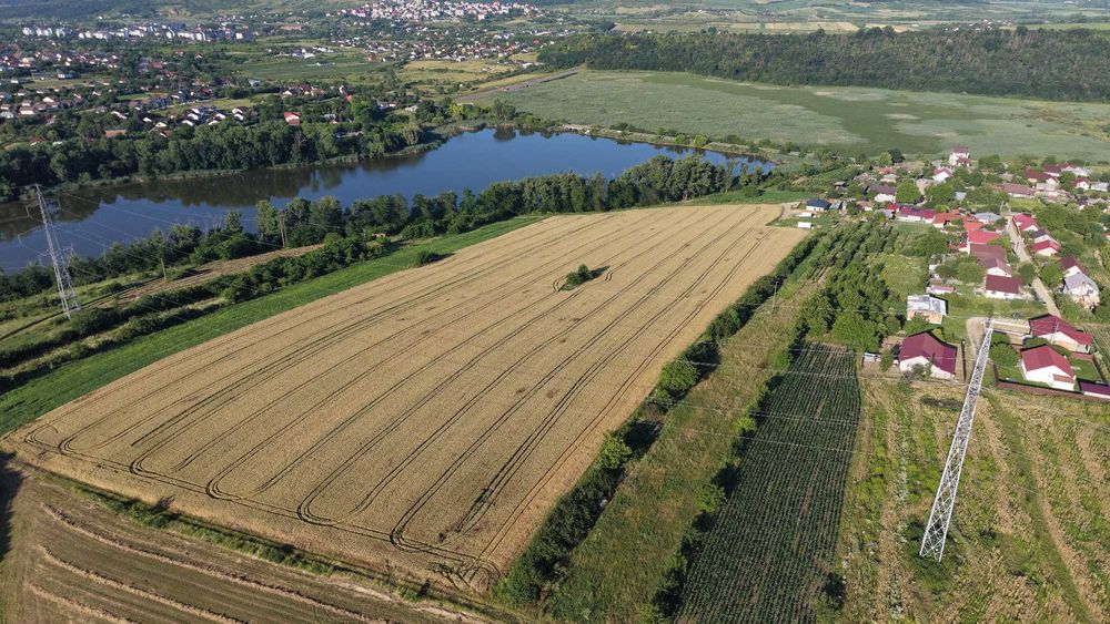 loturi de casa langa lac Dumbrava/CIurbesti , aproape de Iasi, superb, cu utilitati negociabil si pret si modalitati de plata