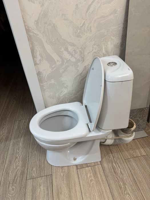 Продам раковину тюльпан