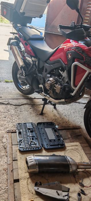 Tobă eșapament Boss, dedicată Honda Africa Twin