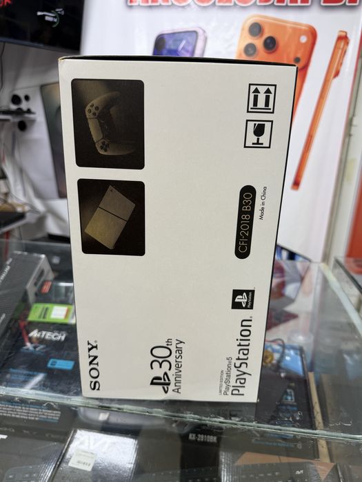 Продается игровой консоль playstation Playstation 5 slim лимитед новый