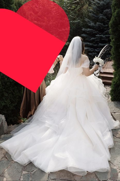 Свадебное платье