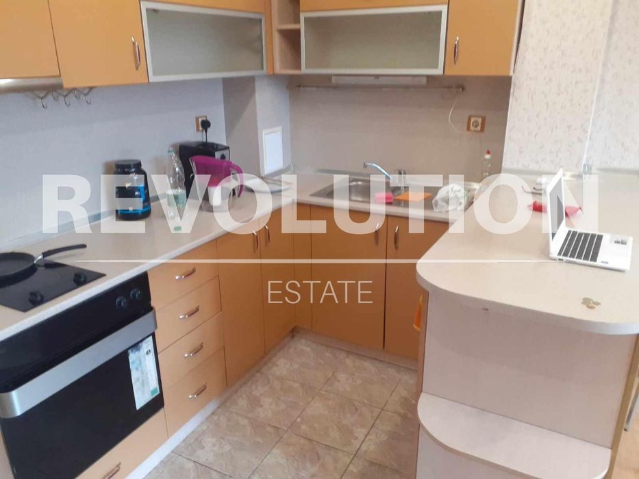 Дава се под наем Двустаен апартамент в Варна, Център - 70 кв.м за 500 € - Снимка #1