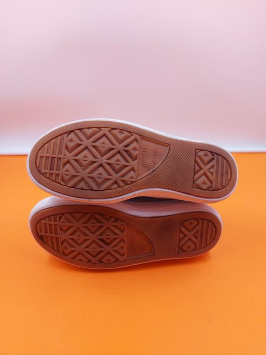 Converse номер 39 Оригинални дамски кецове