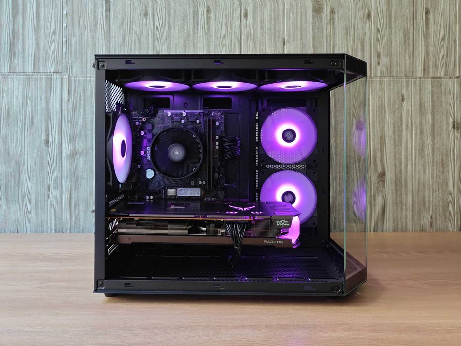 Геймърски компютър Ryzen 5 5600/RX 6600/16GB DDR4/512GB SSD