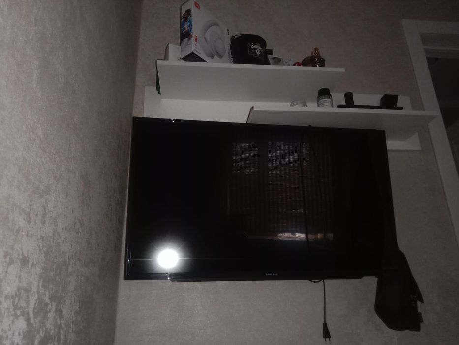 Продаю телевизор LG