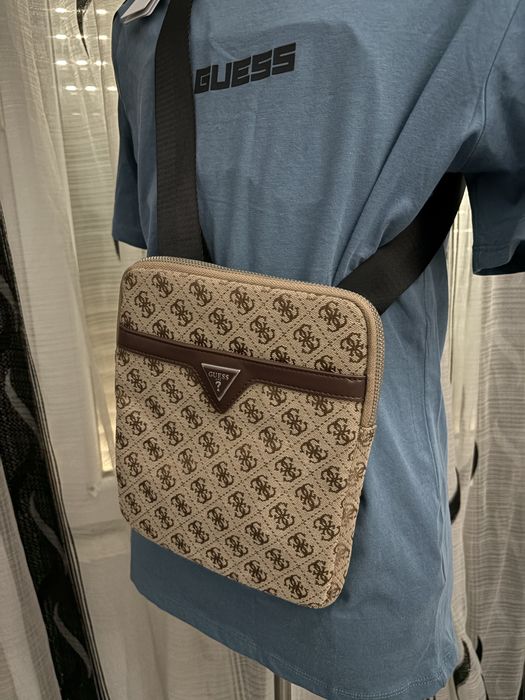 Guess мъжки чанти