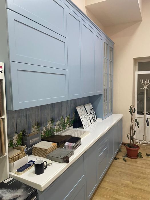 Продам новую кухню