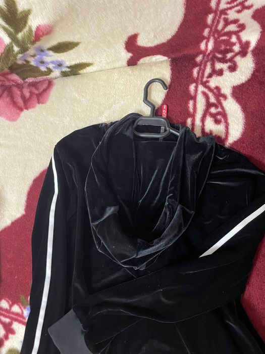 Bluza Emporio Armani mărimea s originala