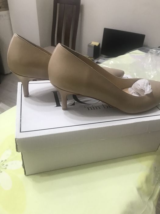 Продаю жен. туфли