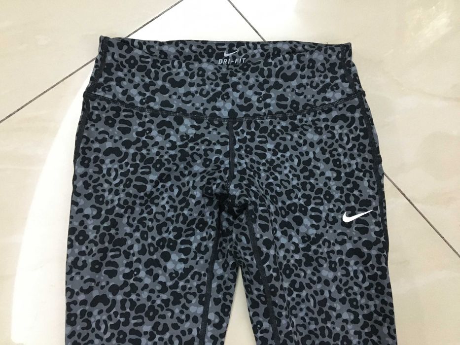 Pantaloni sport  ''Nike"
