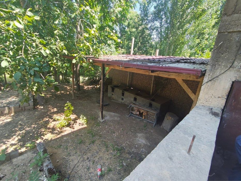 Uy sotiladi proyekti zor