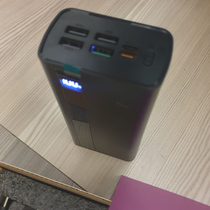 Baterie externa de mare capacitate 60000 mah REALI NOUA