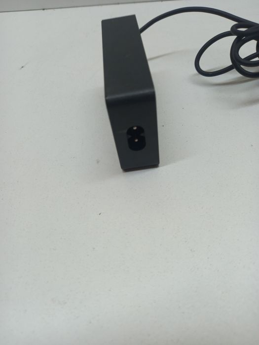 Încărcător tabletă Microsoft sourface