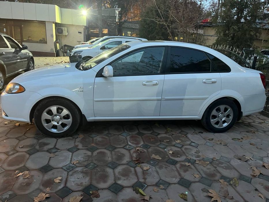 Jentra AT 2022 yil. 700$ bosh to’lov bilan avtokredit