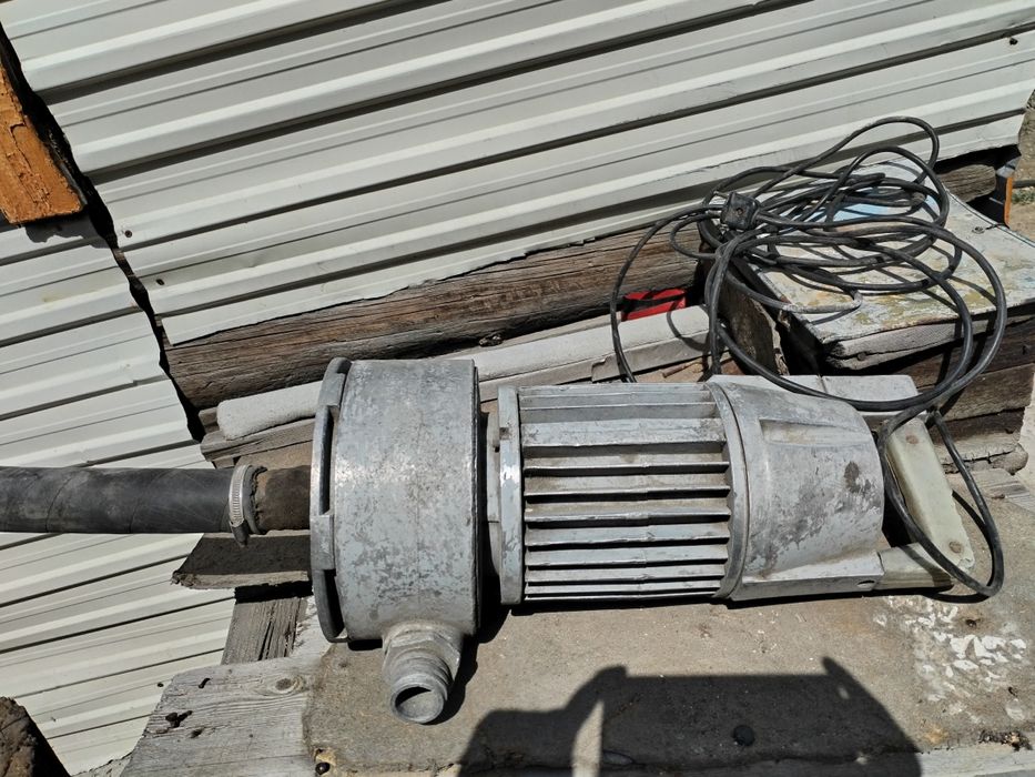 Продам Электронасос Арекс