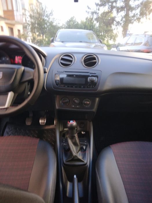 Vând Seat Ibiza 2009
