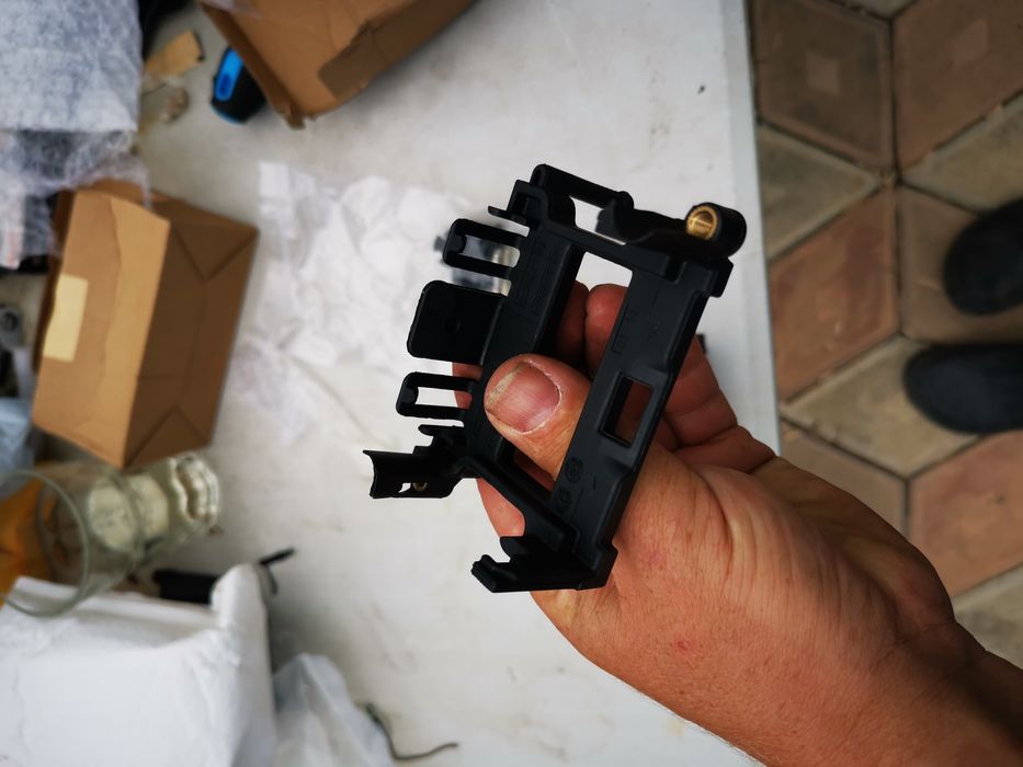 Radar acc distronic dacia spring suport radar acc