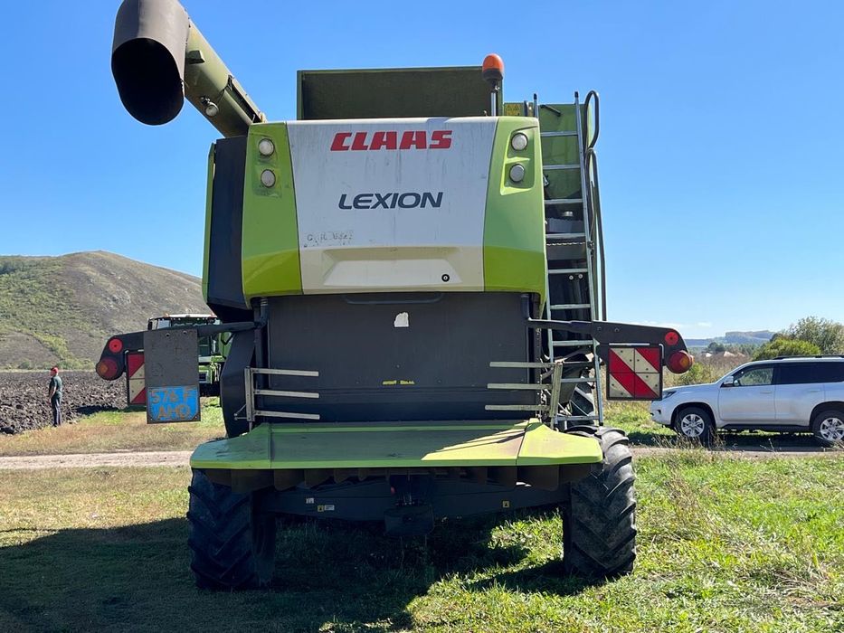 Зерноуборочные комбайны