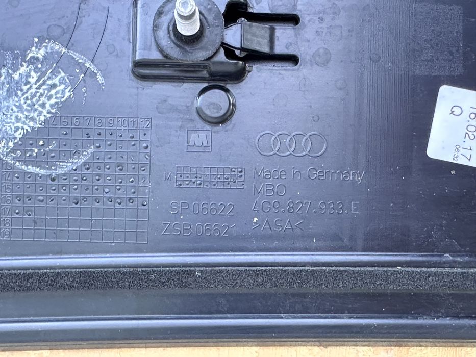 Лип багажник AUDI A6 C7 Комби 4G9827933E 4G9945097