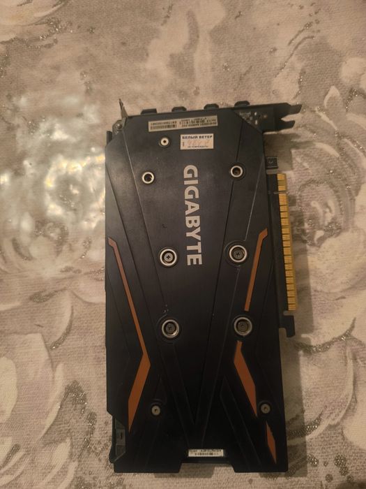 Видео карта, GIGABYTE 1050 ti