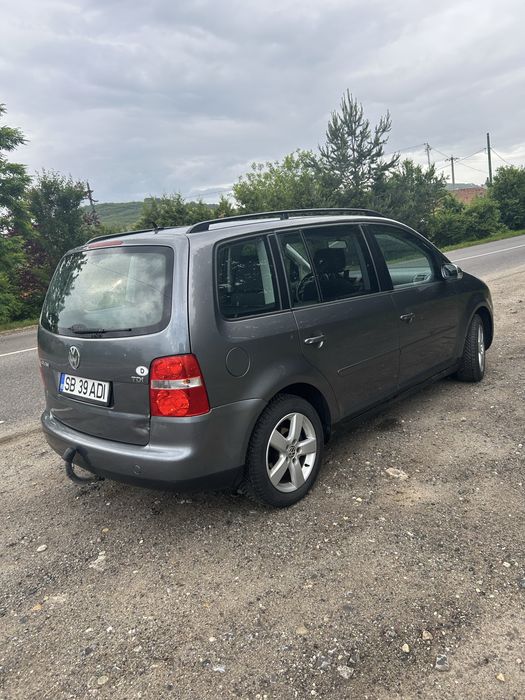 VOLKSWAGEN Touran 2006 — imagine 5