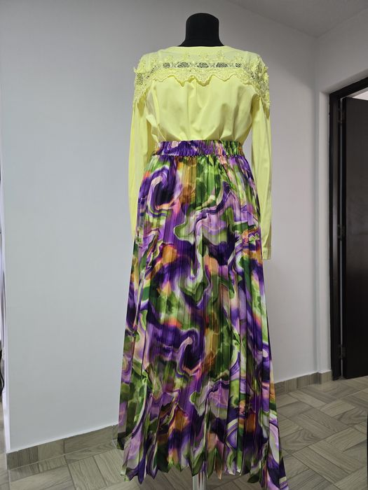 Camasa brodata manual, umeri bufanti