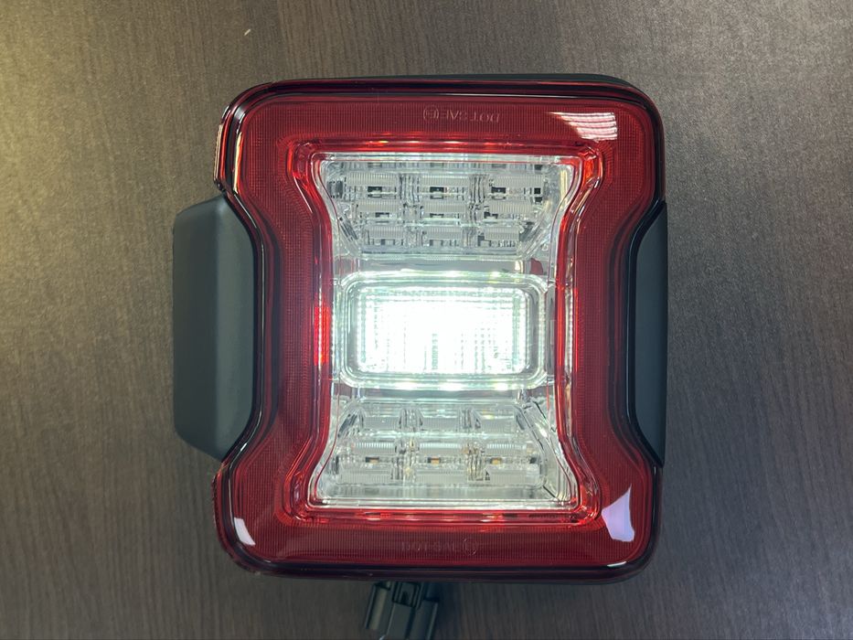 Европейски LED стопове за Jeep Wrangler JL 2018 - 2024