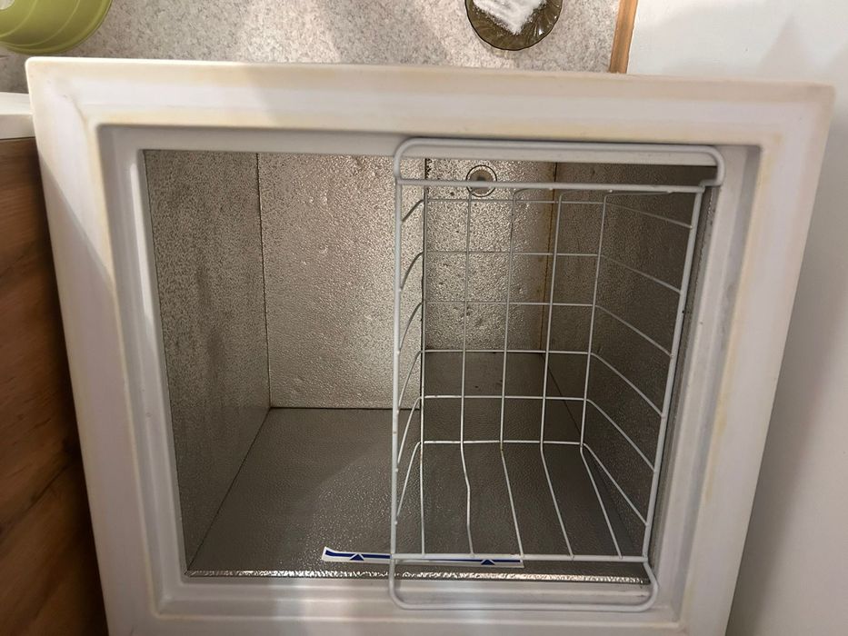 продам морозильную камеру Бирюса